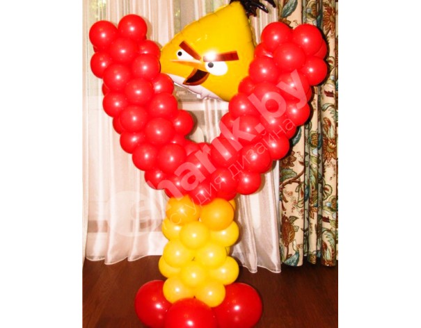 Фигура из шариков "Angry Birds"