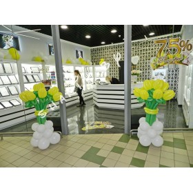 Букет из желтых тюльпанов, стоимость указана за 2 букета