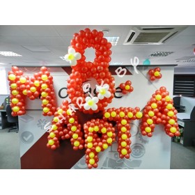 8 марта из шаров