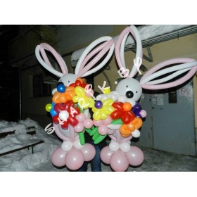 Зайцы с цветами