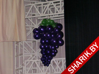 виноград из воздушных шаров 